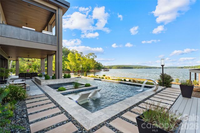 127 Brightwood Court, Norwood, NC 28128