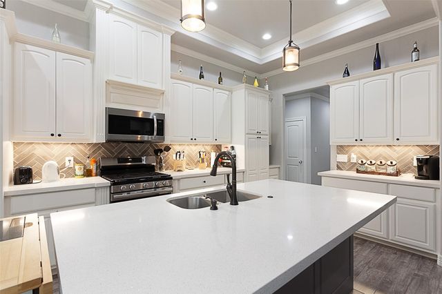 7495 Broussard Road, Beaumont, TX 77713