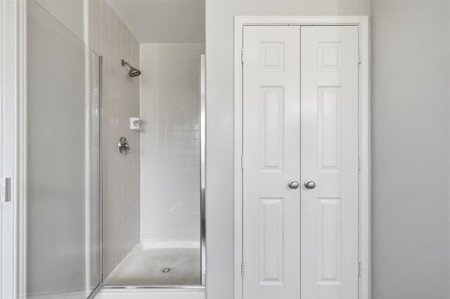 2319 Falcon Knoll Lane, Katy, TX 77494