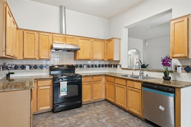 2319 Falcon Knoll Lane, Katy, TX 77494