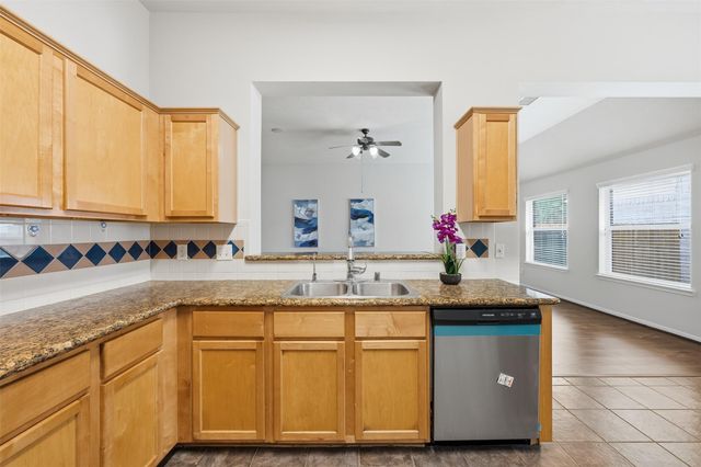 2319 Falcon Knoll Lane, Katy, TX 77494