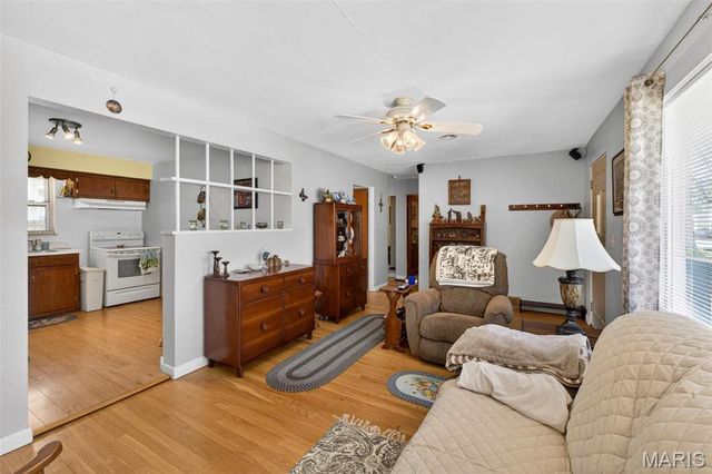 2104 E C Street, Belleville, IL 62221