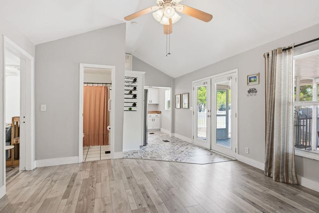 7201 5TH AVENUE N, St Petersburg, FL 33701