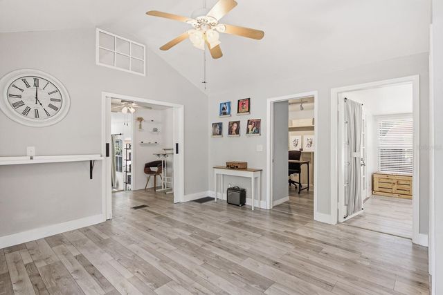 7201 5TH AVENUE N, St Petersburg, FL 33701