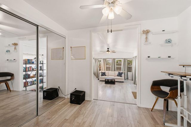 7201 5TH AVENUE N, St Petersburg, FL 33701