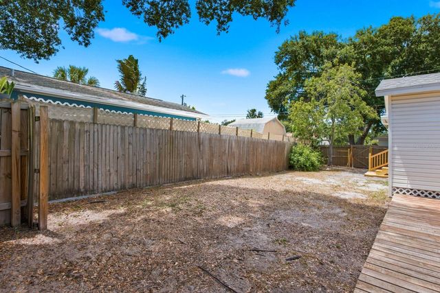 7201 5TH AVENUE N, St Petersburg, FL 33701