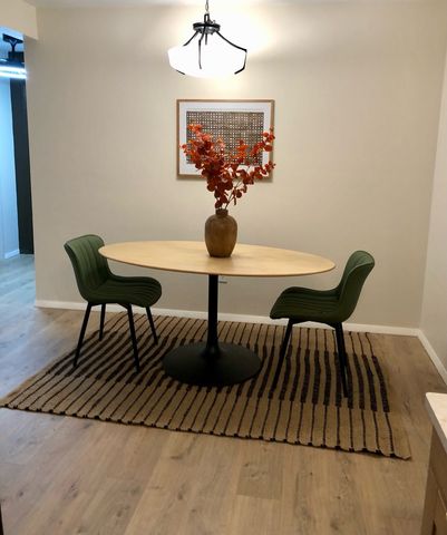 124 N Whistler Avenue B8, Freeport, IL 61032