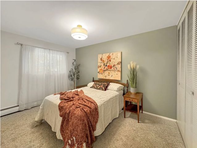 124 N Whistler Avenue B8, Freeport, IL 61032