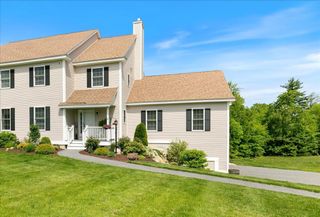 38 Granite Lane # 38, Chester, NH 03036