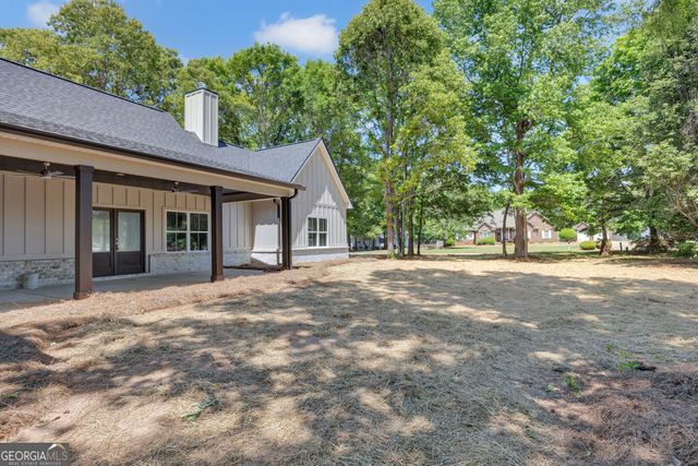 108 Woodcrest Drive, Jackson, GA 30233