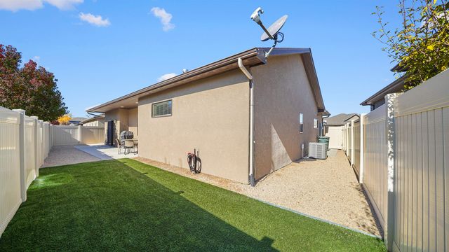 2483 Solstice Ln, Grand Junction, CO 81505