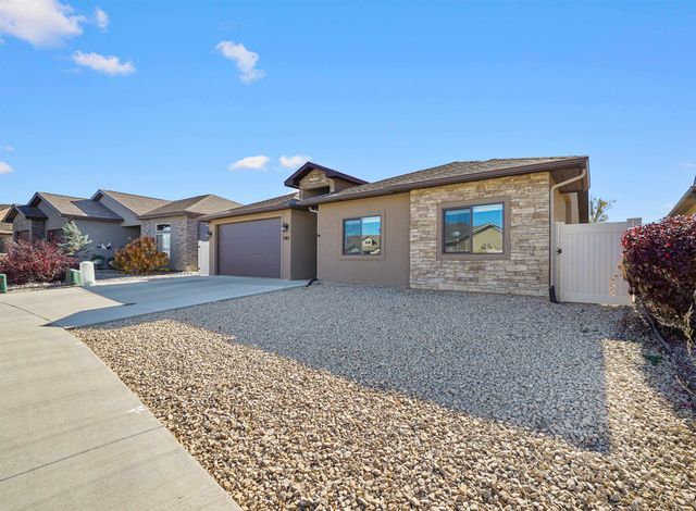 2483 Solstice Ln, Grand Junction, CO 81505
