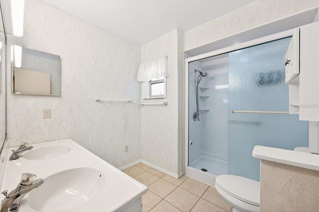 1565 ENSENADA DRIVE, Orlando, FL 32825