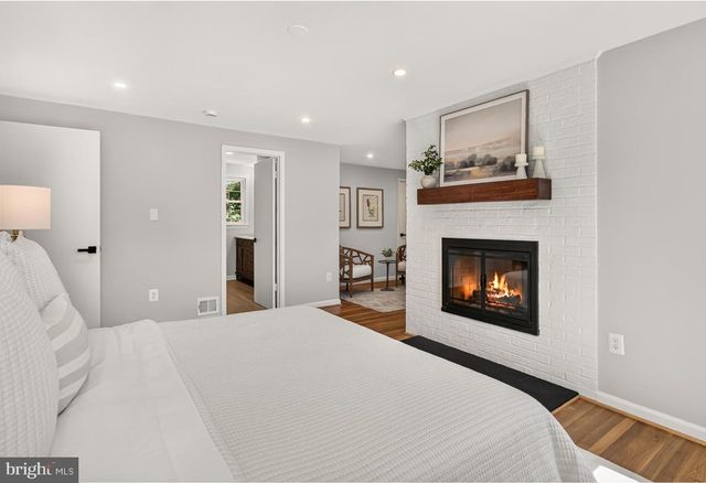 4018 ROBERTSON BLVD, Alexandria, VA 22309