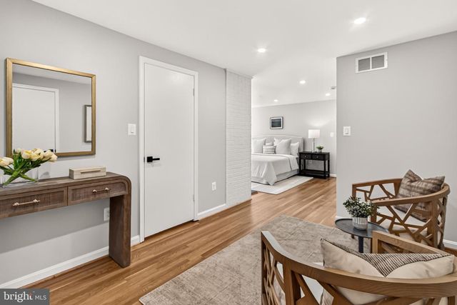 4018 ROBERTSON BLVD, Alexandria, VA 22309