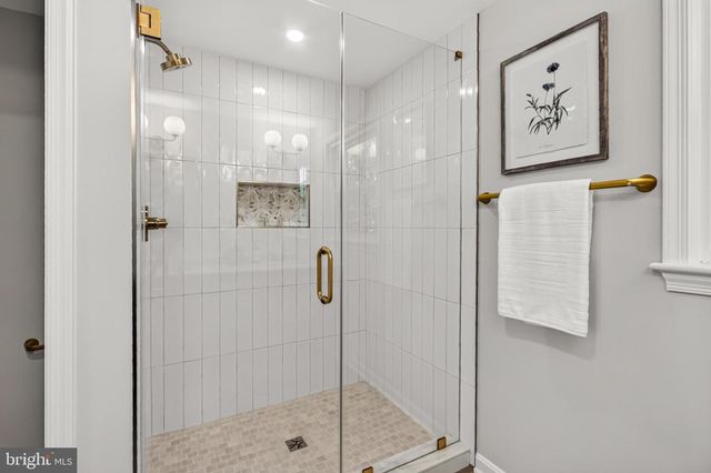 4018 ROBERTSON BLVD, Alexandria, VA 22309
