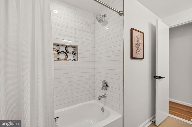 4018 ROBERTSON BLVD, Alexandria, VA 22309