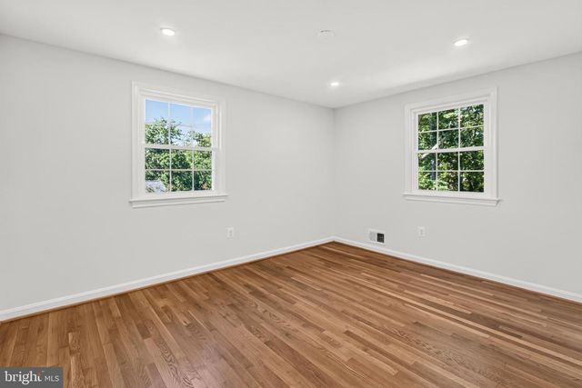 4018 ROBERTSON BLVD, Alexandria, VA 22309