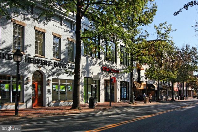 4018 ROBERTSON BLVD, Alexandria, VA 22309