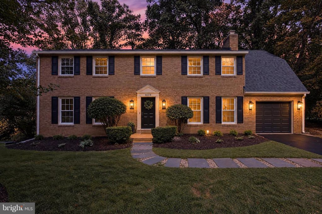 4018 ROBERTSON BLVD, Alexandria, VA 22309