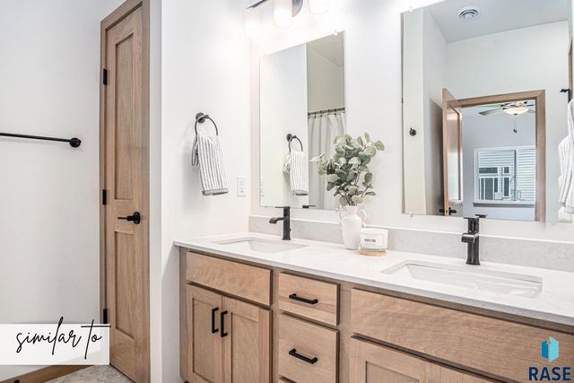 3405 S Jerome Pl Place, Sioux Falls, SD 57106