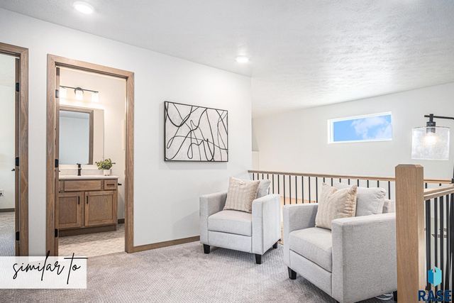 3405 S Jerome Pl Place, Sioux Falls, SD 57106