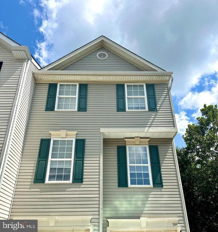 260 BRAXTON WAY #27-260, Edgewater, MD 21037