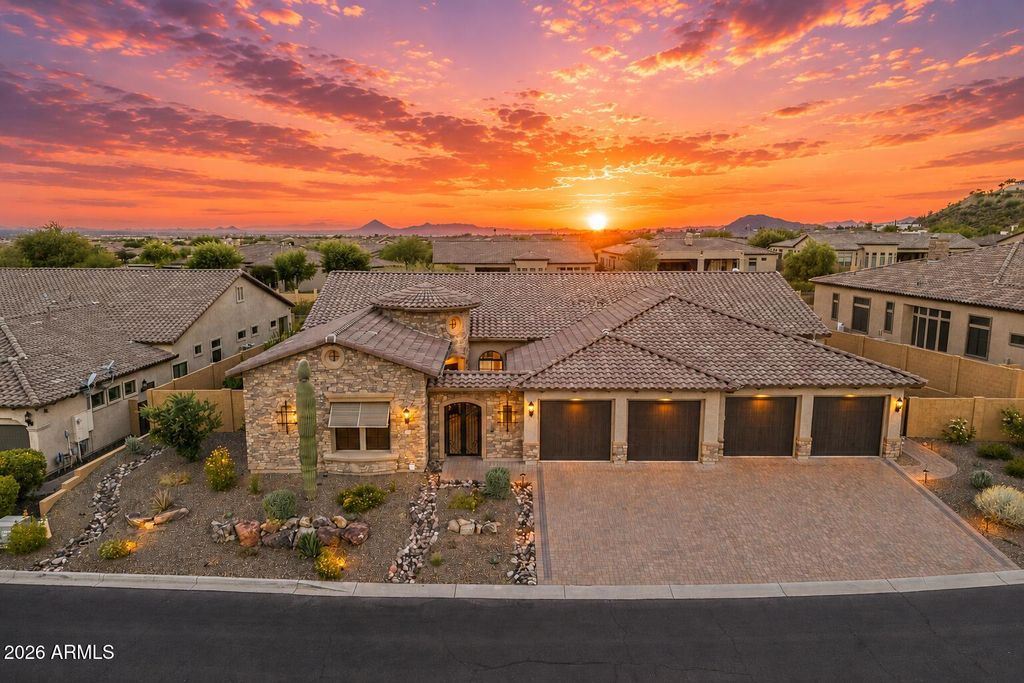 2312 N STEELE Circle, Mesa, AZ 85207 — photo 2