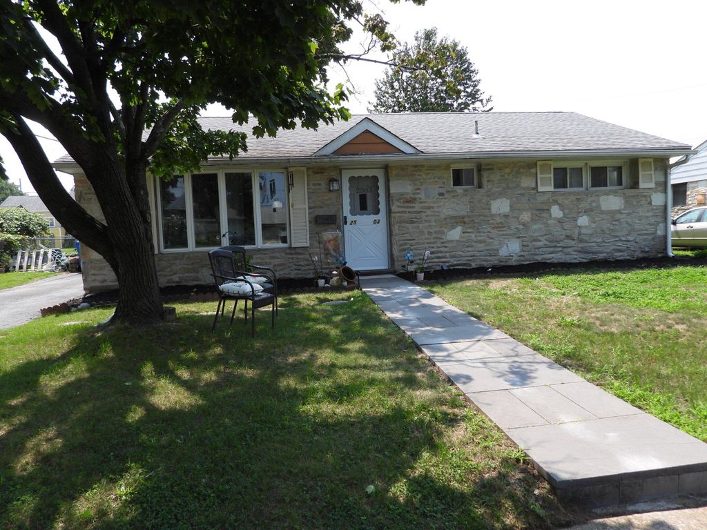 2503 LAUREL DR, Bristol, PA 19007