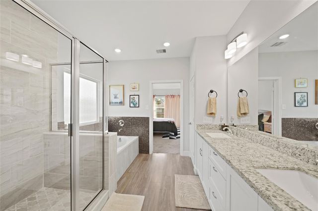 5602 Belmark Street, Houston, TX 77033