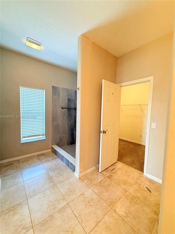 3762 SW Darby Ln, Port St. Lucie, FL 34953