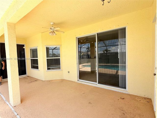 3762 SW Darby Ln, Port St. Lucie, FL 34953