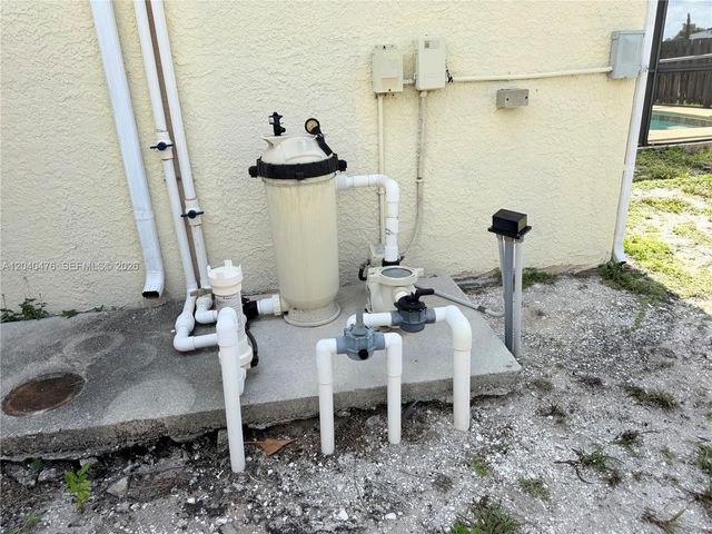 3762 SW Darby Ln, Port St. Lucie, FL 34953