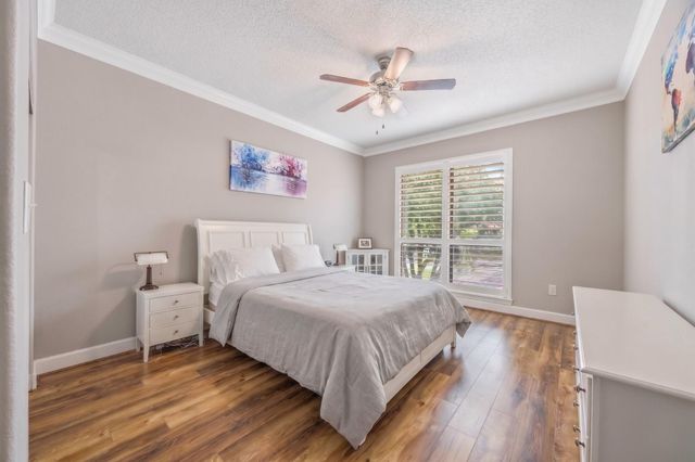 2299 Lone Star Drive 327, Sugar Land, TX 77479