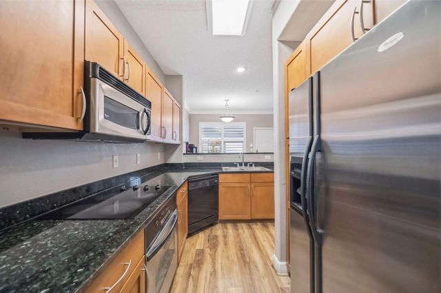 2299 Lone Star Drive 327, Sugar Land, TX 77479