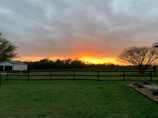 16611 Fm 1155 E, Washington, TX 77880