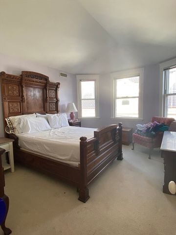 16 Fairfield Street 3, Cambridge, MA 02140