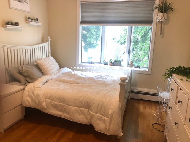 4 O 2, Boston, MA 02127