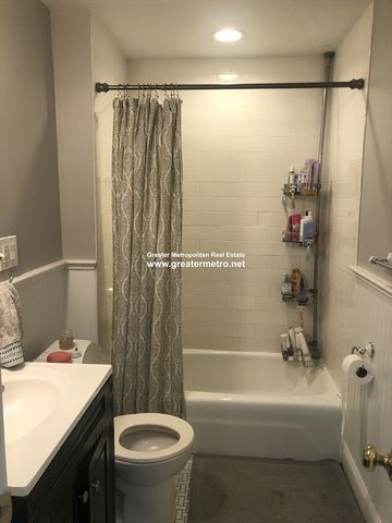 4 O 2, Boston, MA 02127