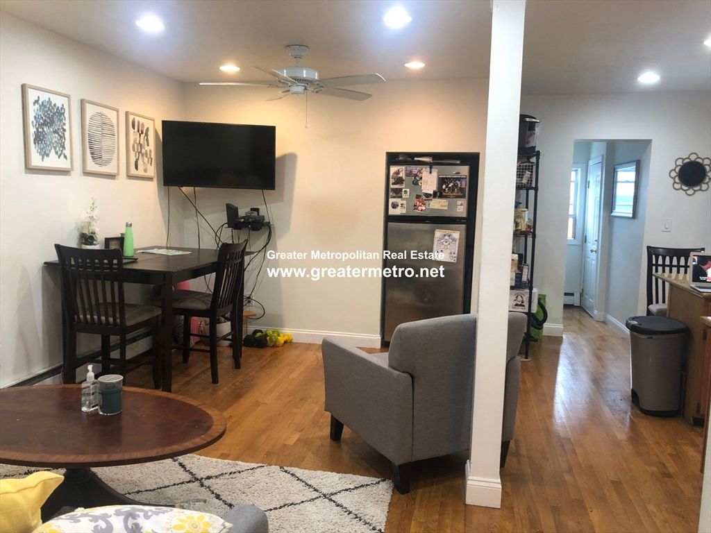 4 O 2, Boston, MA 02127