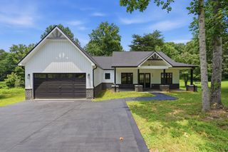 320 Christie Cir, Cookeville, TN 38501