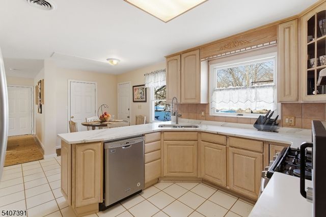 17 Talmage Ave, Bound Brook Boro, NJ 08805