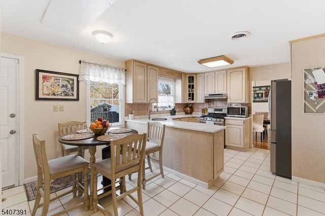 17 Talmage Ave, Bound Brook Boro, NJ 08805