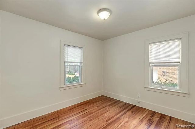 139 Draper Avenue 1, Waterford, MI 48328