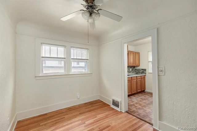 139 Draper Avenue 1, Waterford, MI 48328