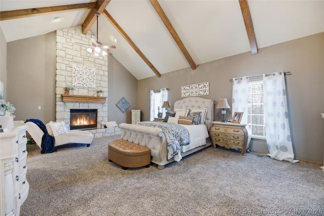 14264 S 217th West Avenue, Kellyville, OK 74039