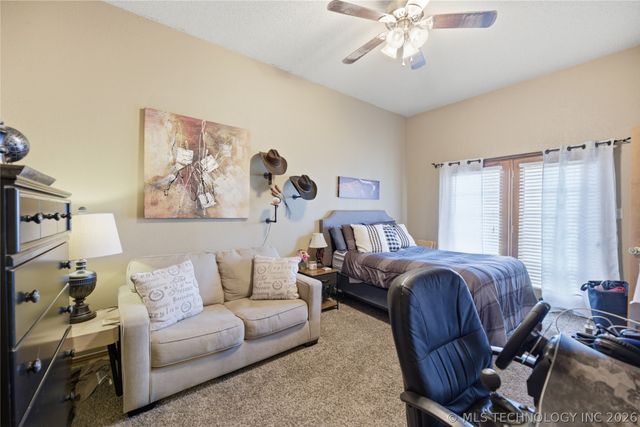 14264 S 217th West Avenue, Kellyville, OK 74039