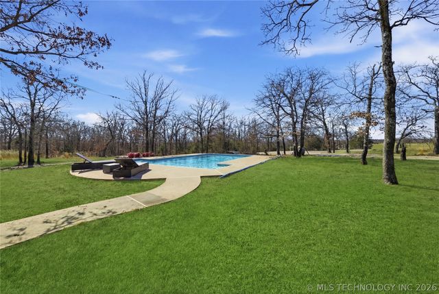 14264 S 217th West Avenue, Kellyville, OK 74039