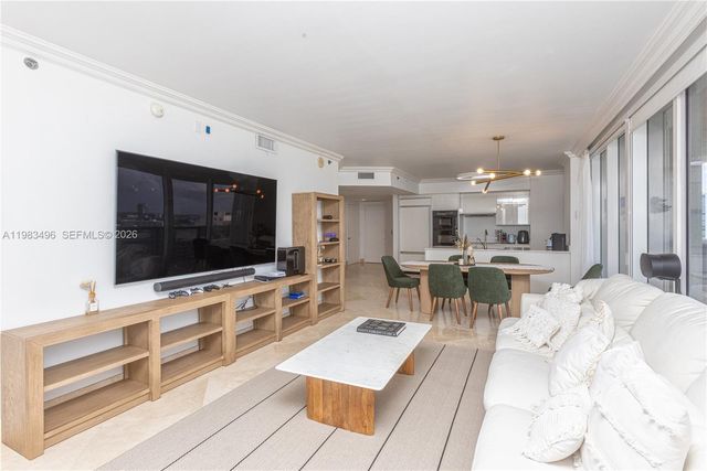 1830 S Ocean Dr 2108, Hallandale Beach, FL 33009