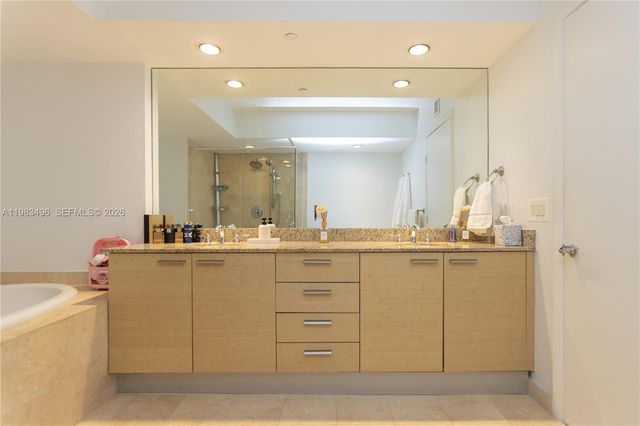 1830 S Ocean Dr 2108, Hallandale Beach, FL 33009